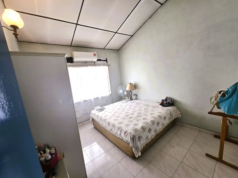 Terraced House for Sale in Taman Mutiara Barat (Cheras) - Kevin Chuah - Bedroom - PropertyGuru.com.my