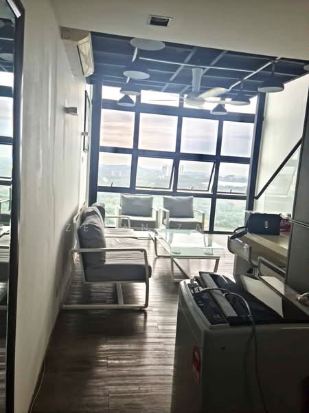 The Place @ Cyberjaya untuk Untuk Disewa - RM 1,450 /bulan, Mac 2026 - Living Room - PropertyGuru.com.my