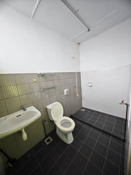 Apartment for Sale at MJC Upper Sanctuary - Alfred Chua - Bathroom - PropertyGuru.com.my