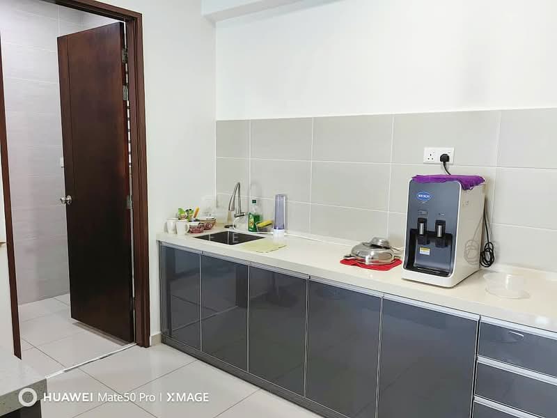 Berjaya Condominium untuk Untuk Disewa - RM 2,000 /bulan, Mac 2026 - Kitchen - PropertyGuru.com.my