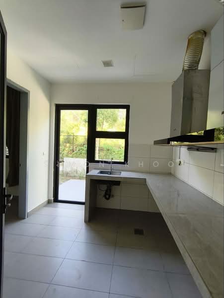 Semi-Detached House for Rent in Bandar Tropicana Aman (Telok Panglima Garang) - Simon Khoo - Kitchen - PropertyGuru.com.my