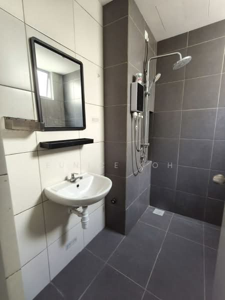 Apartment for Rent at Sierra Heights (Residensi Siera Perdana) - Eunice Koh - Bathroom - PropertyGuru.com.my