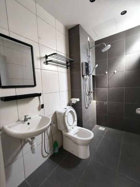 Apartment for Rent at Sierra Heights (Residensi Siera Perdana) - Eunice Koh - Bathroom - PropertyGuru.com.my