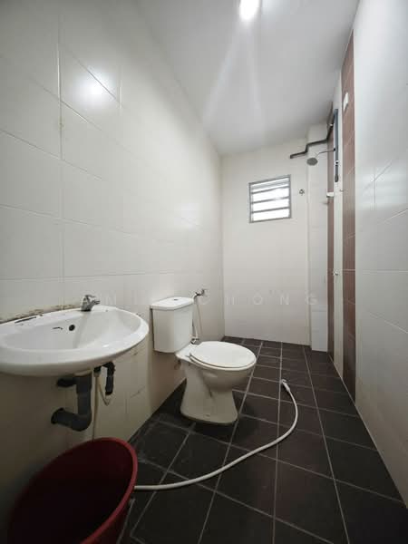 2-storey Terraced House for Sale in Taman Rasi Jaya (Menglembu) - Amie Chong - Bathroom - PropertyGuru.com.my
