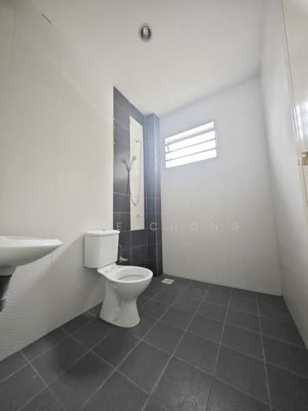 2-storey Terraced House for Sale in Taman Rasi Jaya (Menglembu) - Amie Chong - Bathroom - PropertyGuru.com.my
