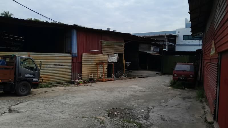 Factory for Rent in Taman Balakong Jaya (Balakong) - Chong . - Exterior - PropertyGuru.com.my