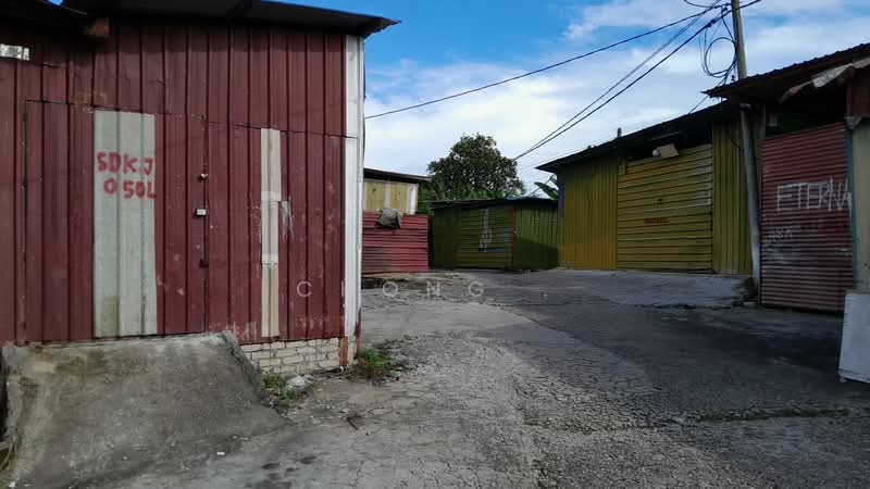 Factory for Rent in Taman Balakong Jaya (Balakong) - Chong . - Exterior - PropertyGuru.com.my