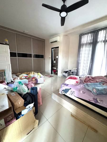2-storey Terraced House for Sale in Taman Dato' Chellam (Ulu Tiram) - Karl Lim - Bedroom - PropertyGuru.com.my