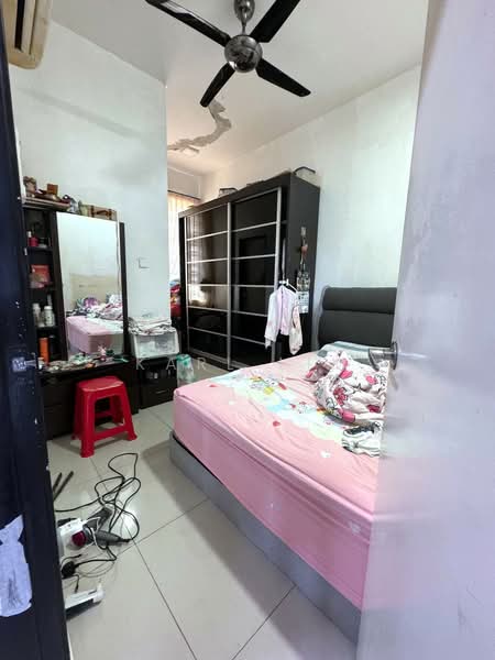 2-storey Terraced House for Sale in Taman Dato' Chellam (Ulu Tiram) - Karl Lim - Bedroom - PropertyGuru.com.my