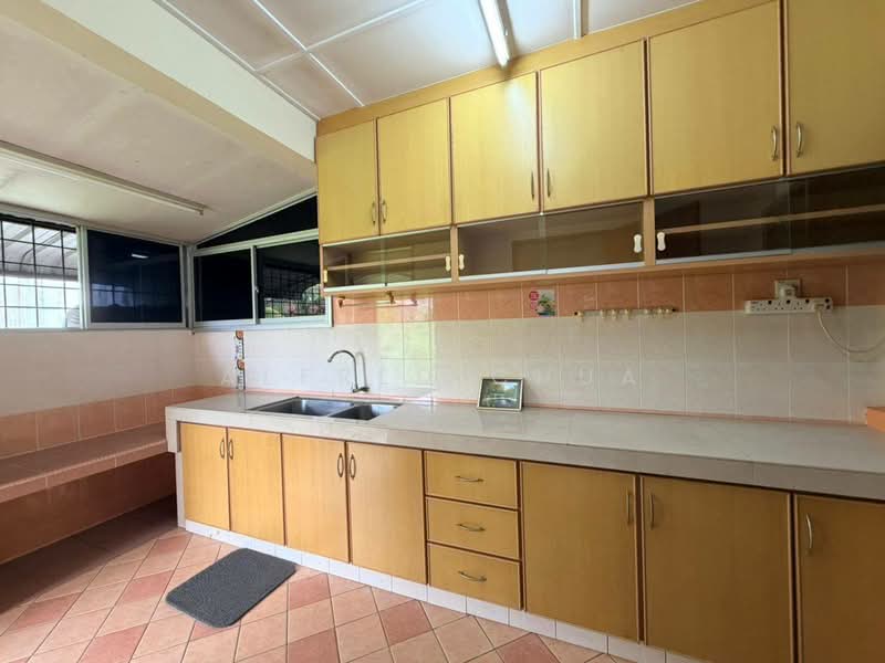 2-storey Terraced House for Sale in Stakan Jaya (Samarahan) - Alfred Chua - Kitchen - PropertyGuru.com.my
