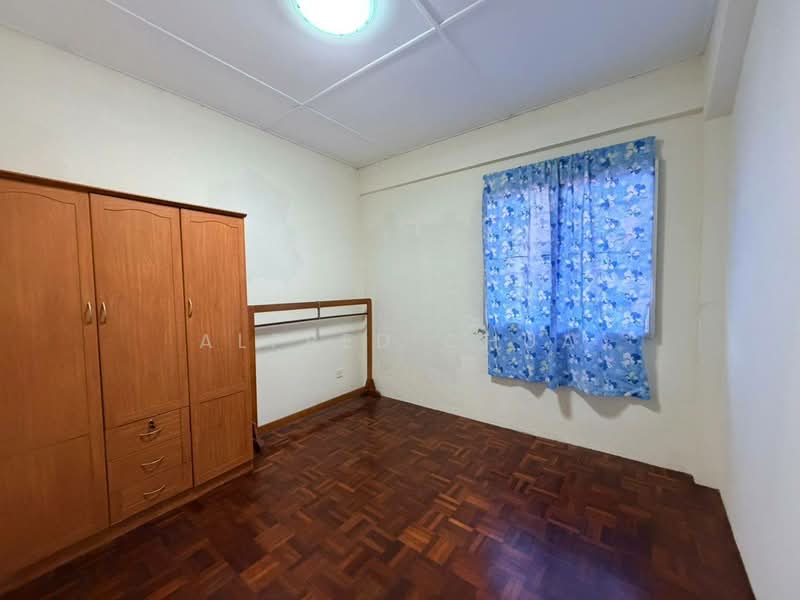 2-storey Terraced House for Sale in Stakan Jaya (Samarahan) - Alfred Chua - Bedroom - PropertyGuru.com.my