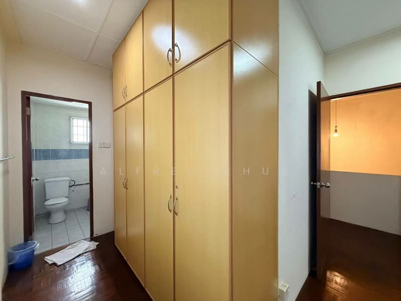 2-storey Terraced House for Sale in Stakan Jaya (Samarahan) - Alfred Chua - Bathroom - PropertyGuru.com.my