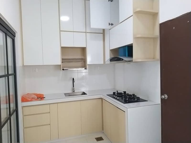 2-storey Terraced House for Sale in Shah Alam (Selangor) - Lue . - Kitchen - PropertyGuru.com.my