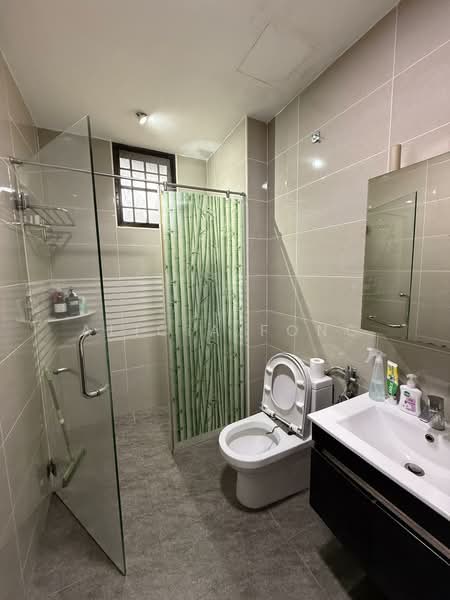 Condominium for Rent at Stulang View - Alicia Fong - Bathroom - PropertyGuru.com.my