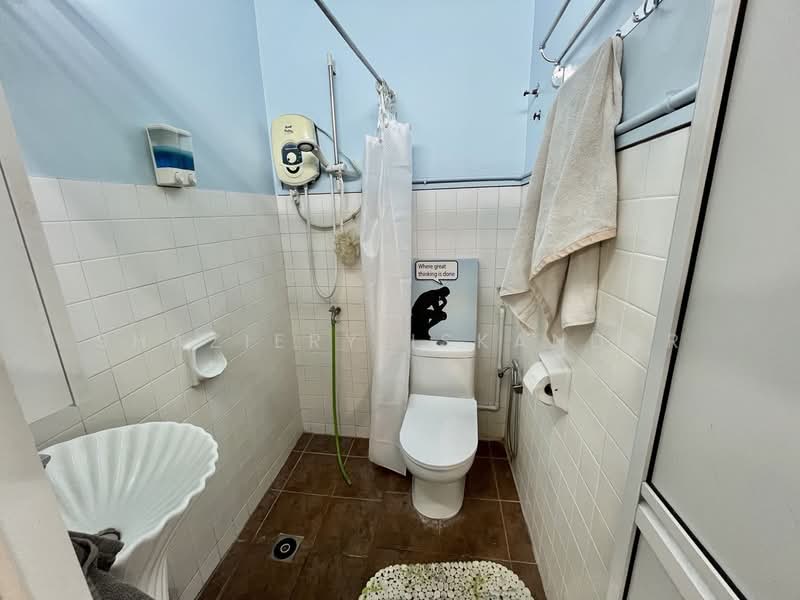 1-storey Terraced House for Sale in Taman Kajang Utama (Kajang) - Shaziery Iskandar - PropertyGuru.com.my