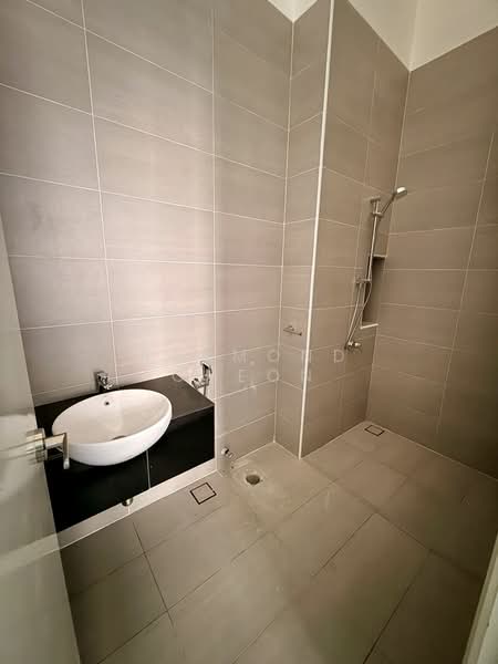 For Sale* Ecoworld Bayfield @Taman Ekoflora Brand New Unit untuk Untuk Dijual - RM 2,250,000, Mac 2026 - Bathroom - PropertyGuru.com.my