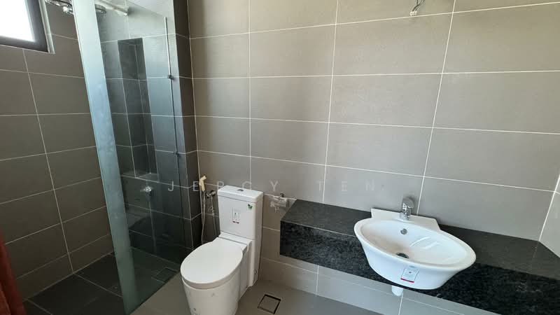 Cluster House for Sale in Taman Nusa Bestari (Iskandar Puteri (Nusajaya)) - Jercy Ten - Bathroom - PropertyGuru.com.my