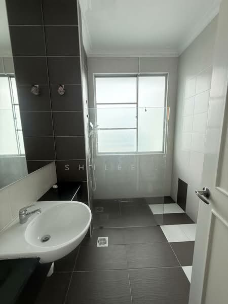 Taman Gaya Tamans Gayas untuk Untuk Disewa - RM 5,300 /bulan, Mac 2026 - Bathroom - PropertyGuru.com.my