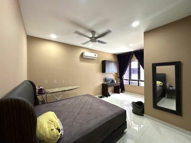 Condominium for Sale at Laman Tasik - Hailey Leong - Bedroom - PropertyGuru.com.my