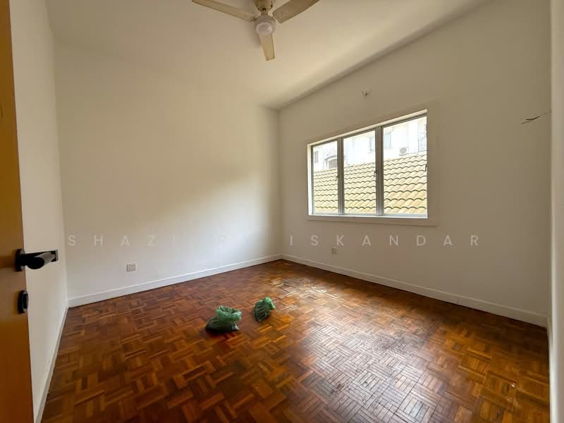 Condominium for Sale at Desa Ku I & III - Shaziery Iskandar - Bedroom - PropertyGuru.com.my
