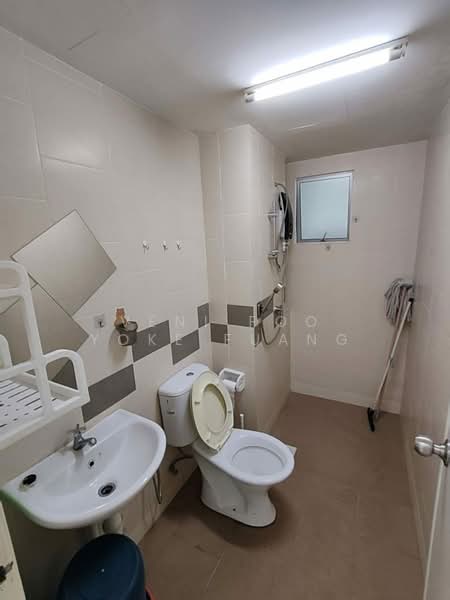 Seri Mutiara untuk Untuk Disewa - RM 1,500 /bulan, Mac 2026 - Bathroom - PropertyGuru.com.my