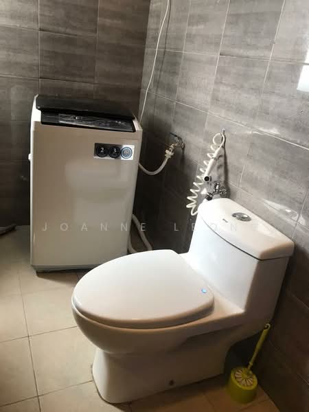 Service Residence for Rent at Symphony Tower (Menara Simfoni) - Joanne Leong - Bathroom - PropertyGuru.com.my