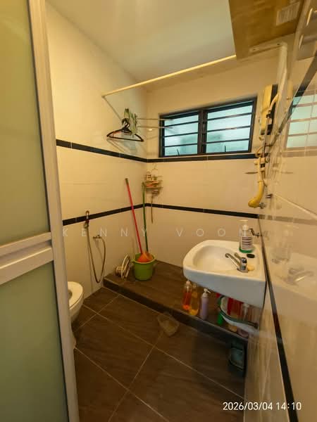 2.5-storey Terraced House for Rent in Tropicana Indah (Kota Damansara) - Kenny Voon - Bathroom - PropertyGuru.com.my