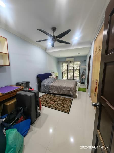 2.5-storey Terraced House for Rent in Tropicana Indah (Kota Damansara) - Kenny Voon - Bedroom - PropertyGuru.com.my