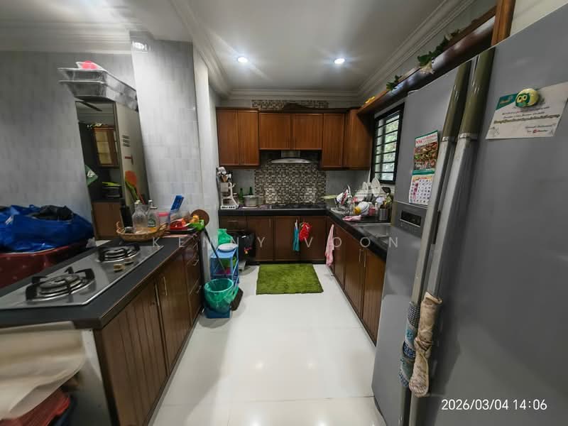 2.5-storey Terraced House for Rent in Tropicana Indah (Kota Damansara) - Kenny Voon - Kitchen - PropertyGuru.com.my