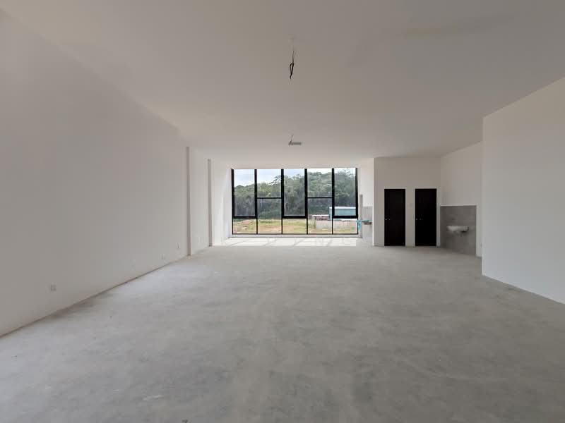 Factory for Rent in Akasia Business Park (Ulu Tiram) - TK Ding - Interior - PropertyGuru.com.my