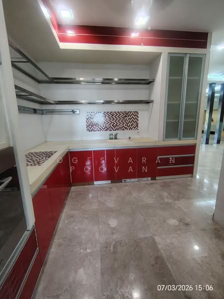 Semi-Detached House for Sale in Klang (Selangor) - Yogesvaran Poovan - Kitchen - PropertyGuru.com.my