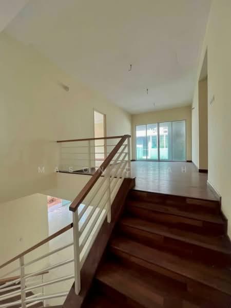 Semi-Detached House for Sale in Bandar Parklands (Klang) - Mason Chiah - PropertyGuru.com.my