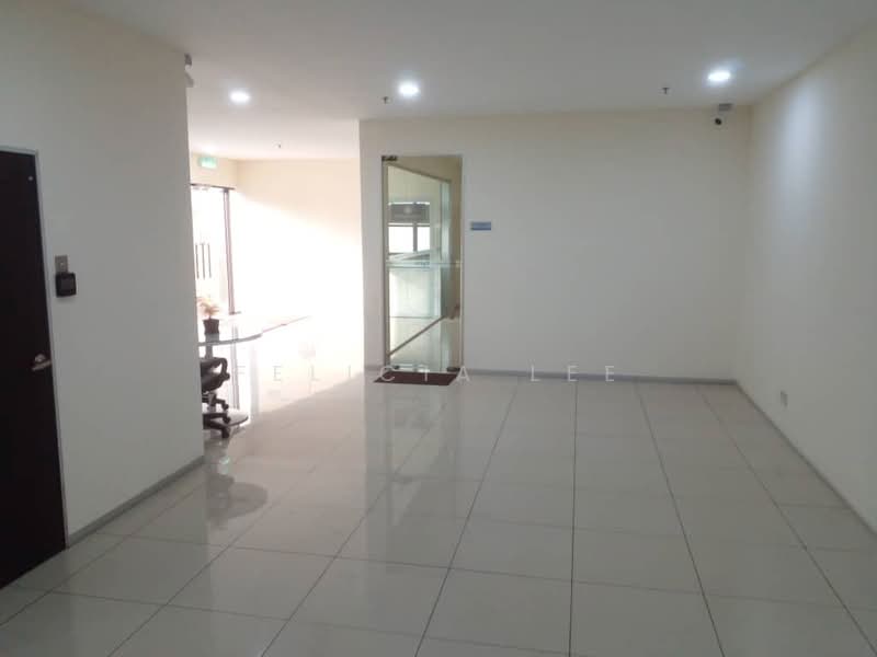 Warehouse for Rent in Taman Perindustrian Bukit Minyak (Bukit Minyak) - Felicia Lee - Entrance - PropertyGuru.com.my