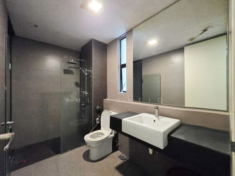 MKH Boulevard untuk Untuk Dijual - RM 345,000, Mac 2026 - Bathroom - PropertyGuru.com.my