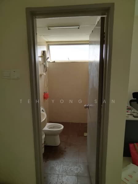 Platinum Lake PV 20 untuk Untuk Dijual - RM 520,000, Mac 2026 - Bathroom - PropertyGuru.com.my