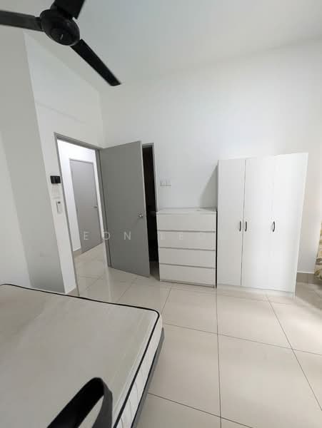 Razak City Residences (RC Residences) untuk Untuk Disewa - RM 1,800 /bulan, Mac 2026 - Bedroom - PropertyGuru.com.my