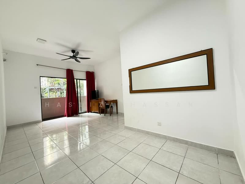 YOUTH CITY untuk Untuk Dijual - RM 395,000, Apr 2026 - Living Room - PropertyGuru.com.my