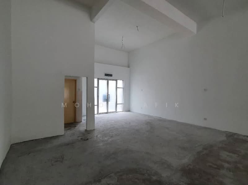 Shop / Office for Rent in Pusat Perdagangan Danga Utama (Johor Bahru) - Mohd Shafik - Entrance - PropertyGuru.com.my
