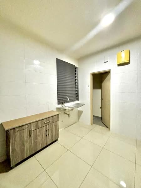 ARC @ Austin Hills untuk Untuk Disewa - RM 1,400 /bulan, Mac 2026 - Kitchen - PropertyGuru.com.my