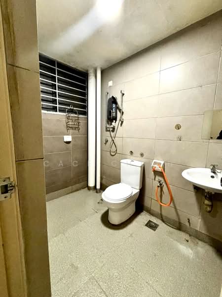 ARC @ Austin Hills untuk Untuk Disewa - RM 1,400 /bulan, Mac 2026 - Bathroom - PropertyGuru.com.my