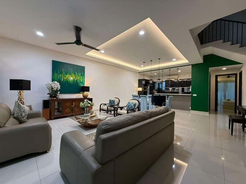 3-storey Terraced House for Sale in Duta Villa (Setia Alam) - Jordan Ng - Living Room - PropertyGuru.com.my