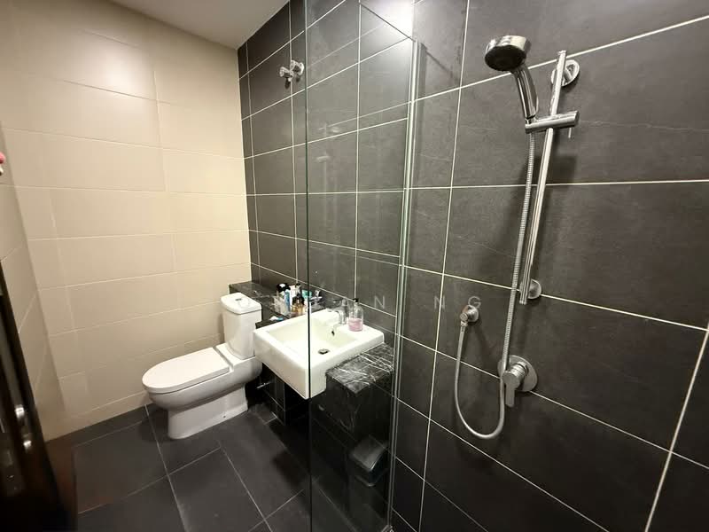 3-storey Terraced House for Sale in Duta Villa (Setia Alam) - Jordan Ng - Bathroom - PropertyGuru.com.my