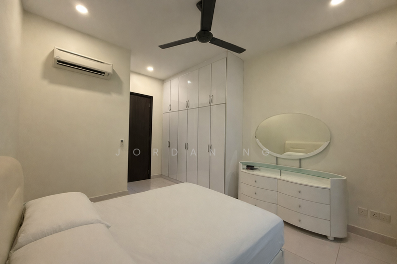 3-storey Terraced House for Sale in Duta Villa (Setia Alam) - Jordan Ng - Bedroom - PropertyGuru.com.my