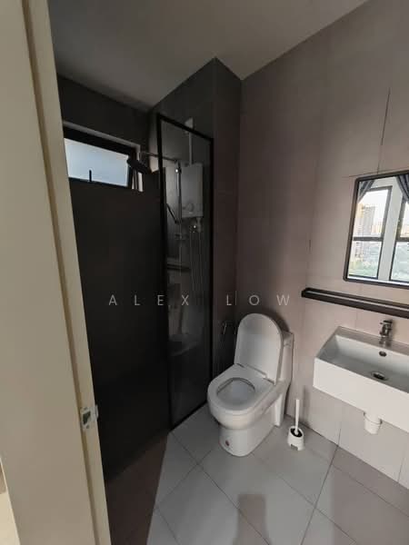 Kondominium untuk Disewa di The Harmony - Alex Low - Bathroom - PropertyGuru.com.my