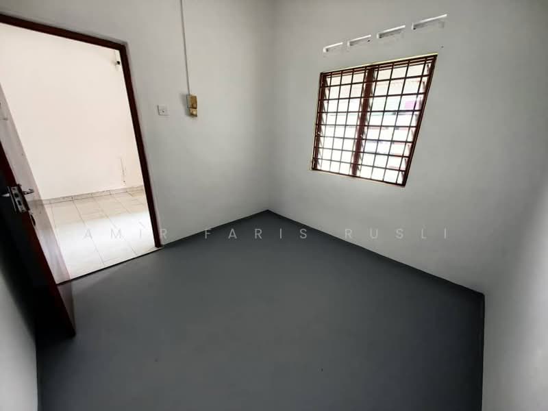 2-storey Terraced House for Sale in Taman Bukit Jaya (Ulu Tiram) - Amir Faris Rusli - Interior - PropertyGuru.com.my