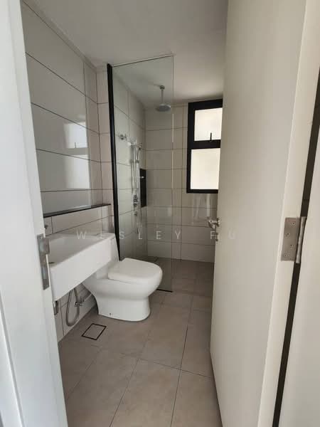 Servis Apartment untuk Dijual di Duta Park Residences - Wesley Fu - Bathroom - PropertyGuru.com.my