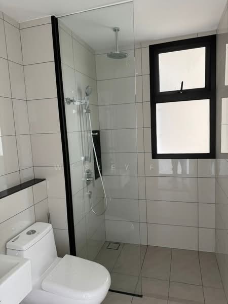 Servis Apartment untuk Dijual di Duta Park Residences - Wesley Fu - Bathroom - PropertyGuru.com.my