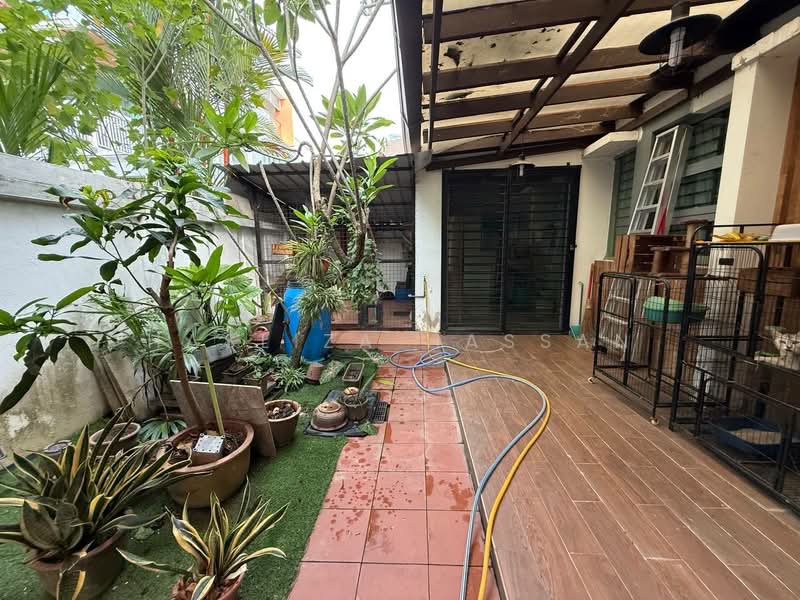 Semi-Detached House for Sale in Seksyen 1 Bandar Baru Bangi (Bandar Baru Bangi) - Hasliza Hassan - Garden - PropertyGuru.com.my