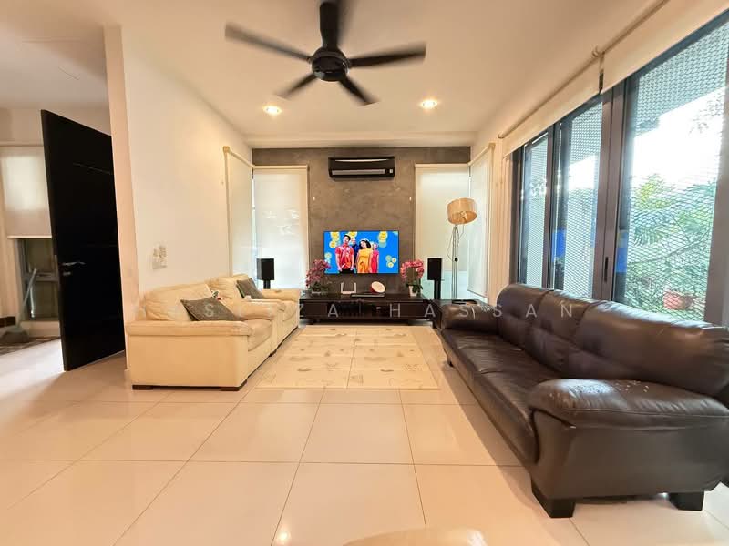 Semi-Detached House for Sale in Seksyen 1 Bandar Baru Bangi (Bandar Baru Bangi) - Hasliza Hassan - Living Room - PropertyGuru.com.my