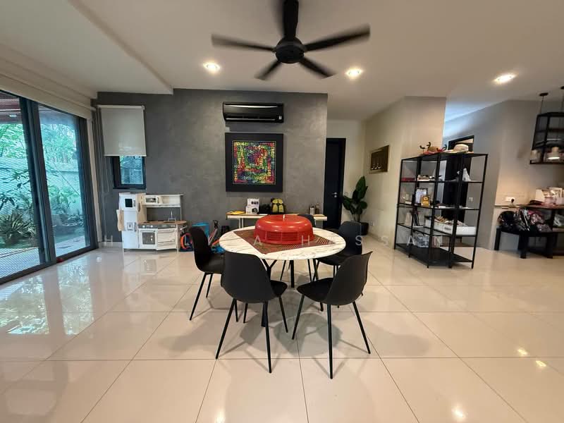Semi-Detached House for Sale in Seksyen 1 Bandar Baru Bangi (Bandar Baru Bangi) - Hasliza Hassan - Living Room - PropertyGuru.com.my